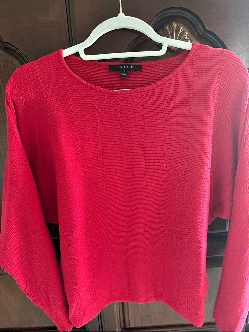 Cyrus Textured Red Knit Size Small